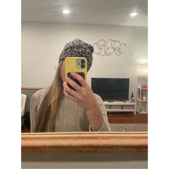 New w Tags 100% Cashmere Charter Club Crew Neck Shirt & Beanie $119 - Picture 2 of 16